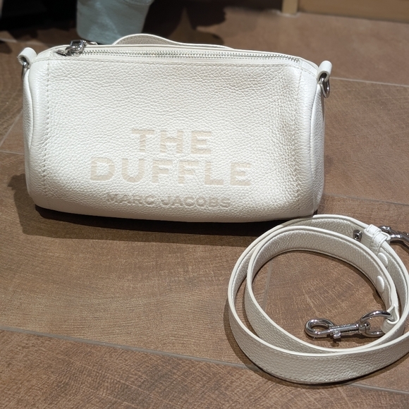 Marc Jacobs The Duffle bag - Picture 6 of 12